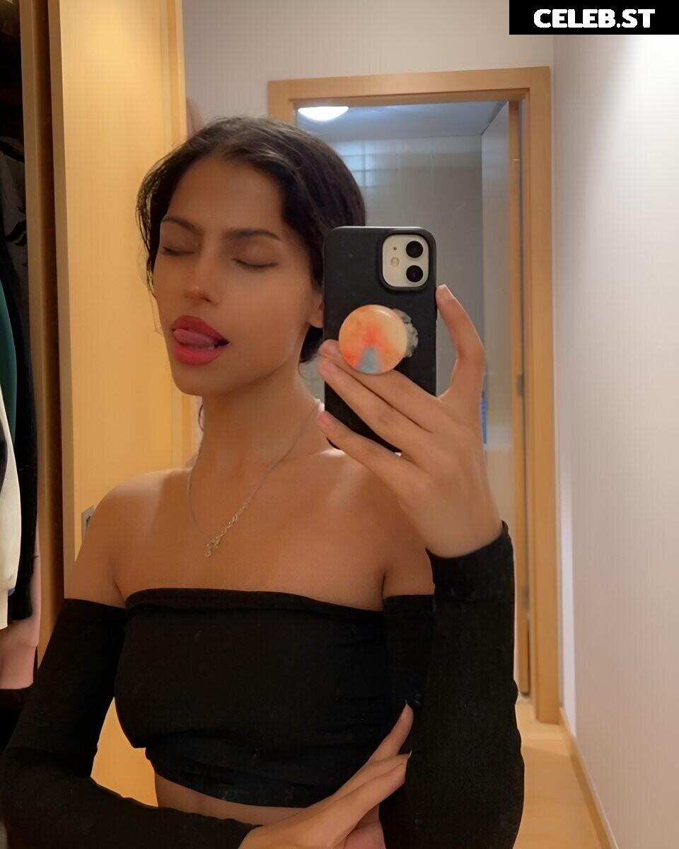 lilwhuda / Huda Ibhrahim Image 12125287