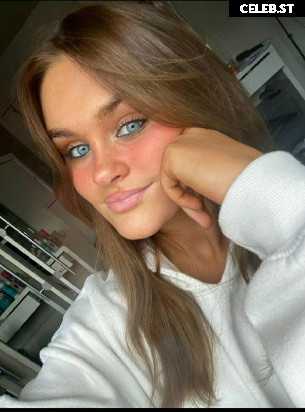 kaideyhoward / Kaidey🖤 / kaidey / kaideyspam2.0 / spamkaidey1 / Kaidey Howard - Content thread Image 12124987