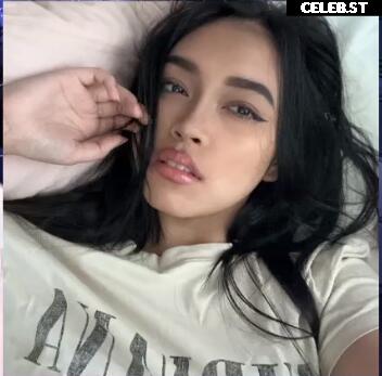 Ywuria Image 12126028