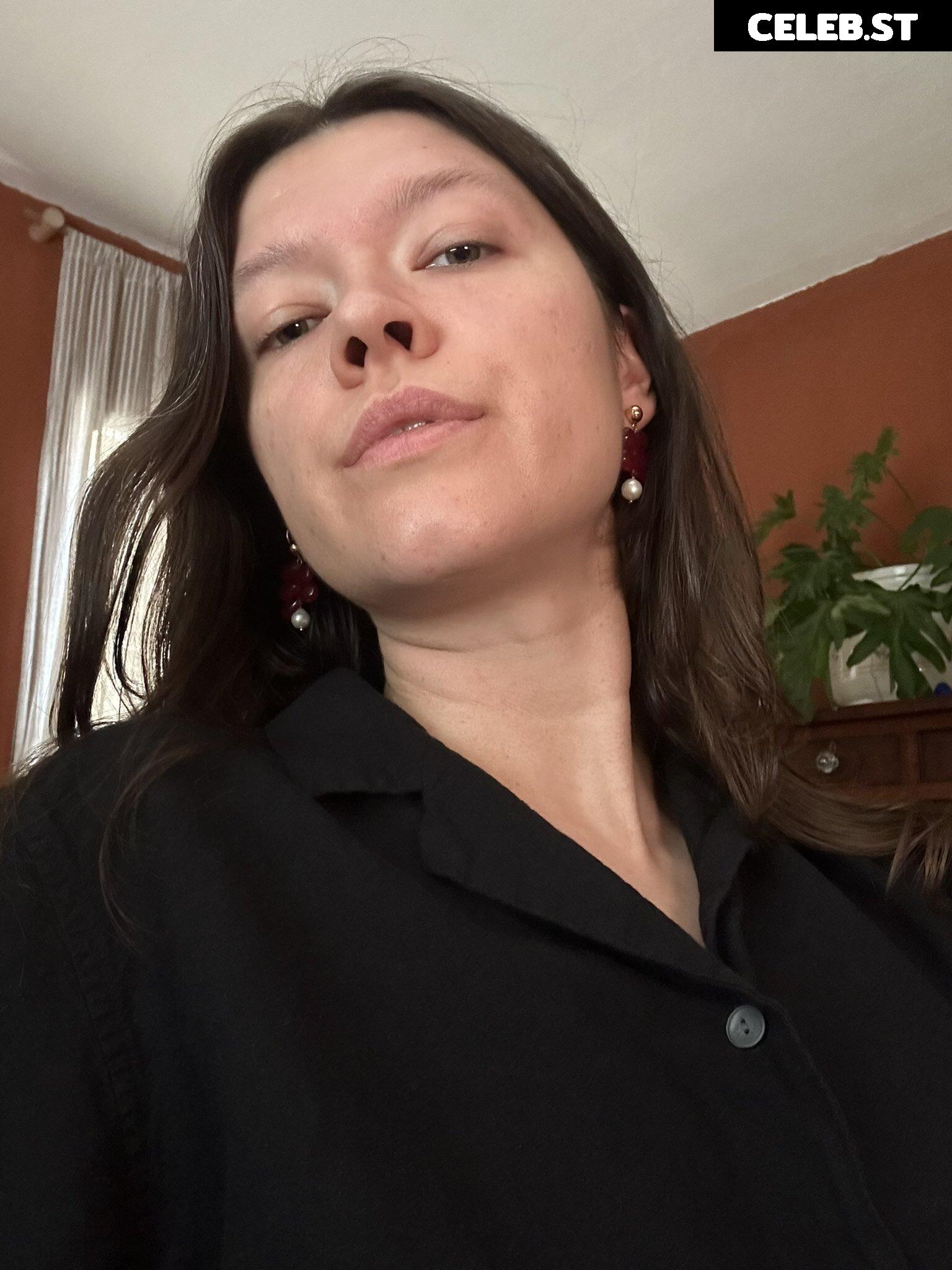 Mistress Hawthorn | StickyOlivia | fifreckles Image 12126302