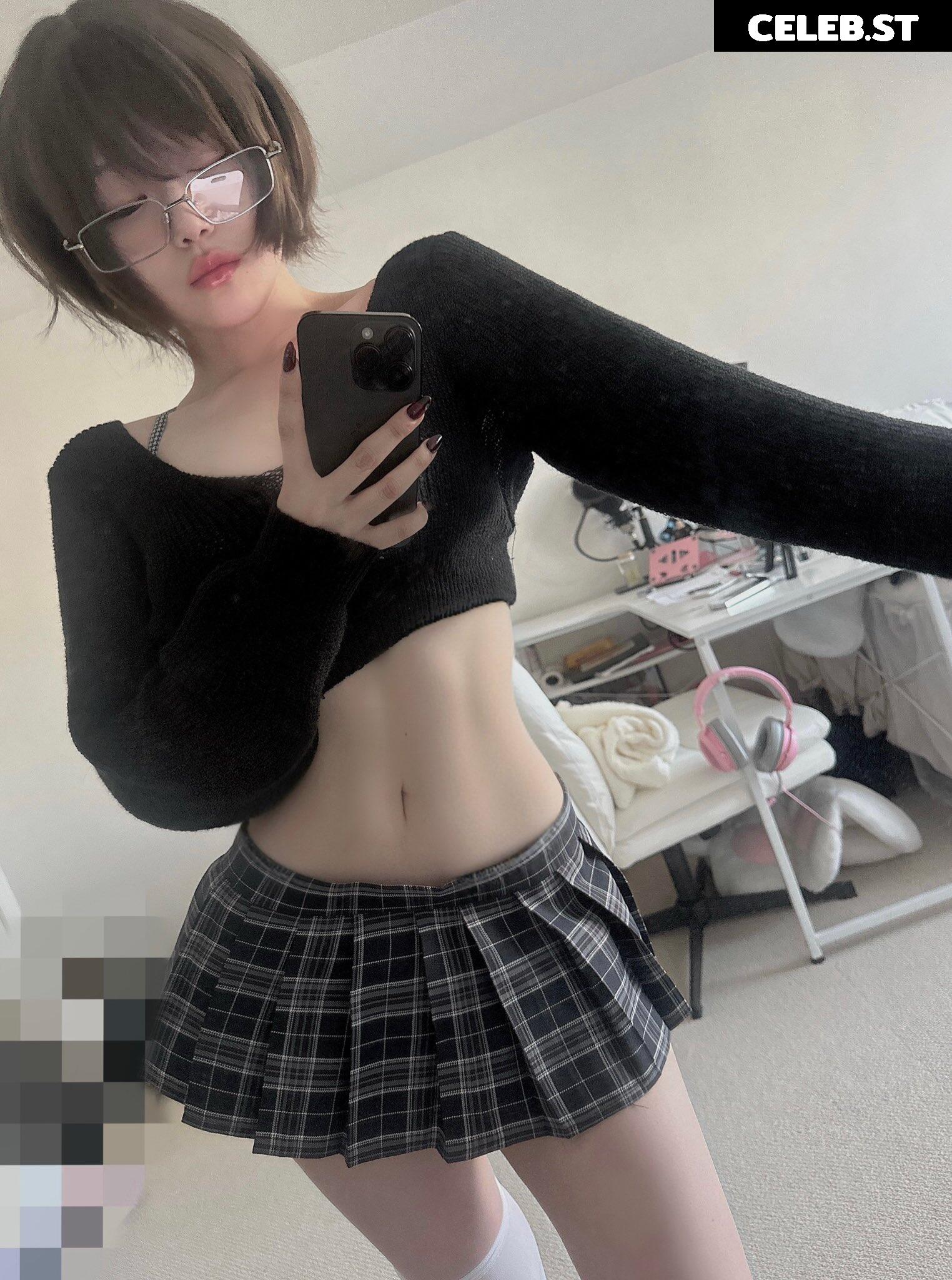 skr_u_ Image 12120693