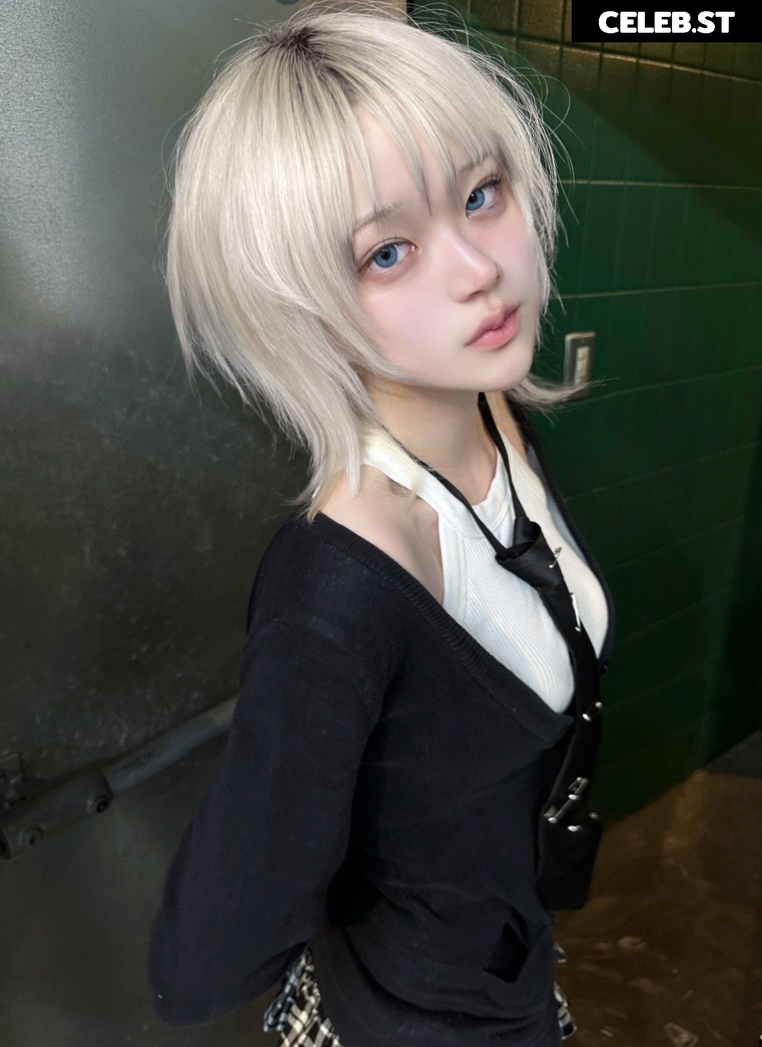 skr_u_ Image 12120695