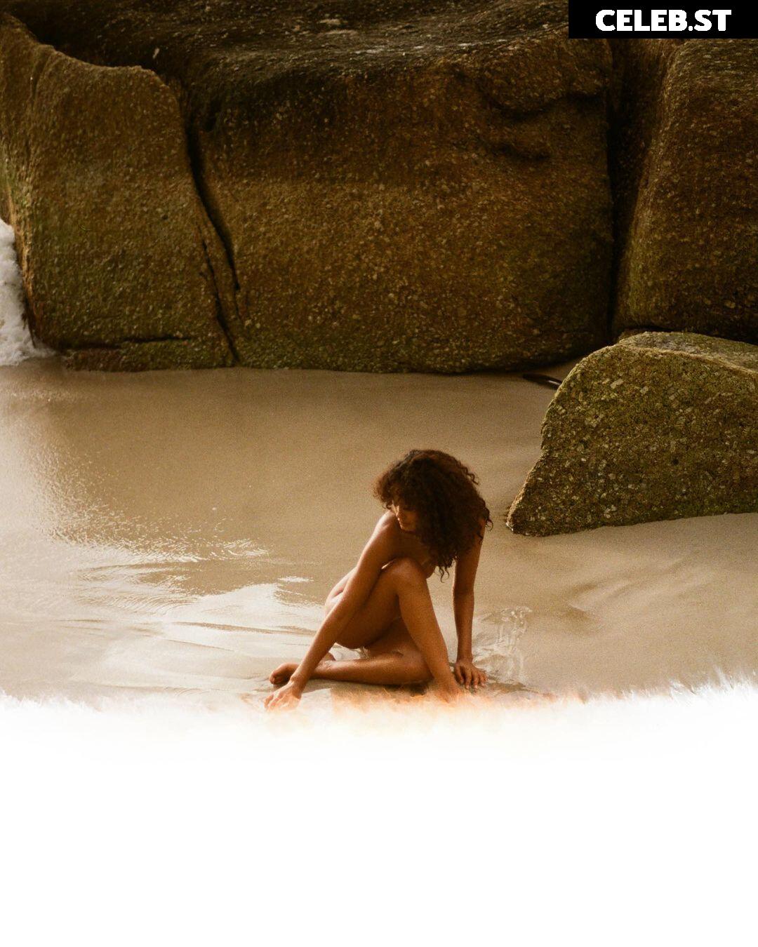 Geenah P Image 12120000