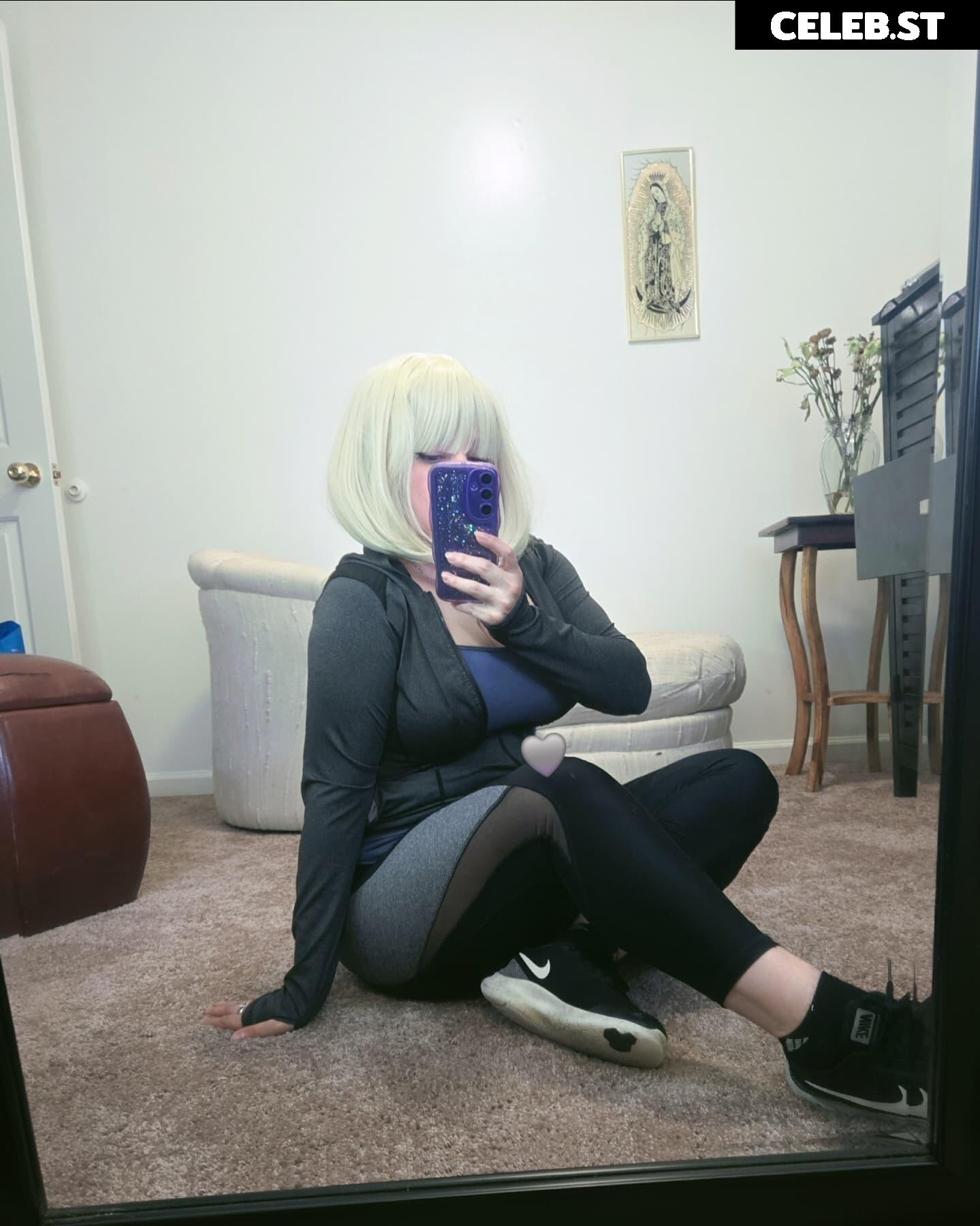 elizabet.noir Image 12122997