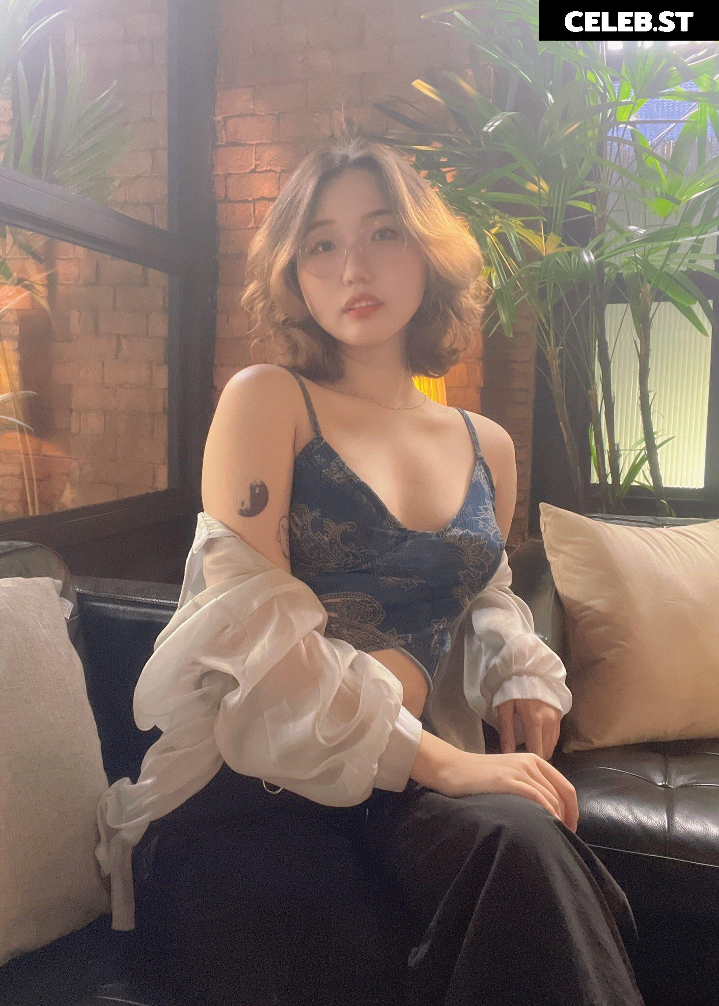 Peachuu | SRen244 | ShiRen244 Image 12135946