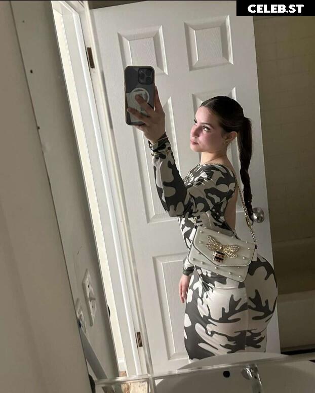 Iamyasmin.vargas Image 12131642