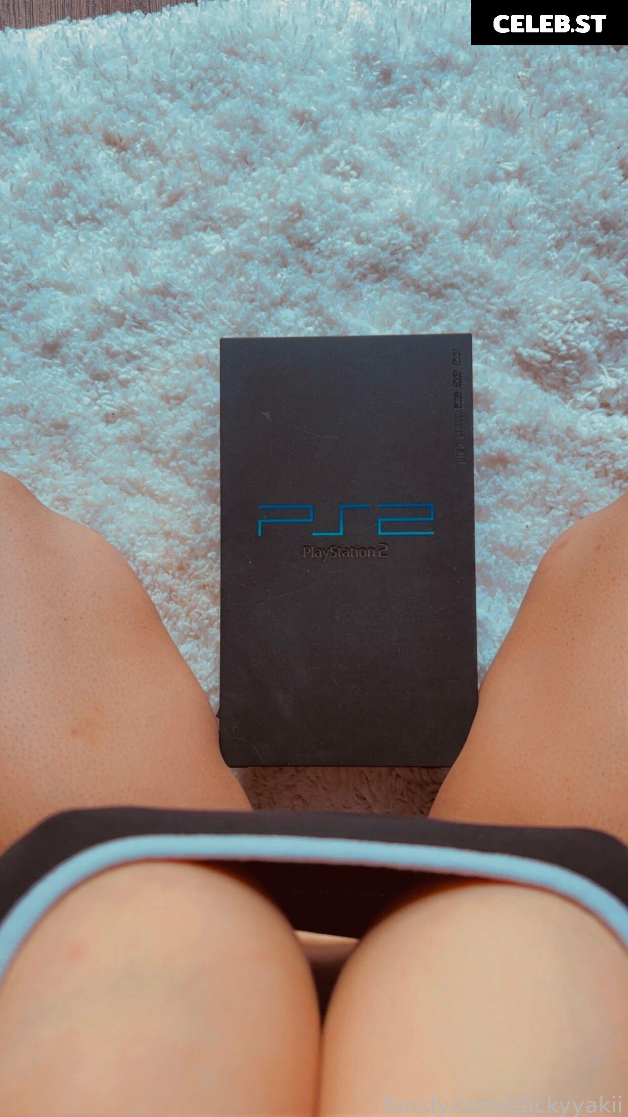 stickyyakii | tsukiyakii Image 12132315