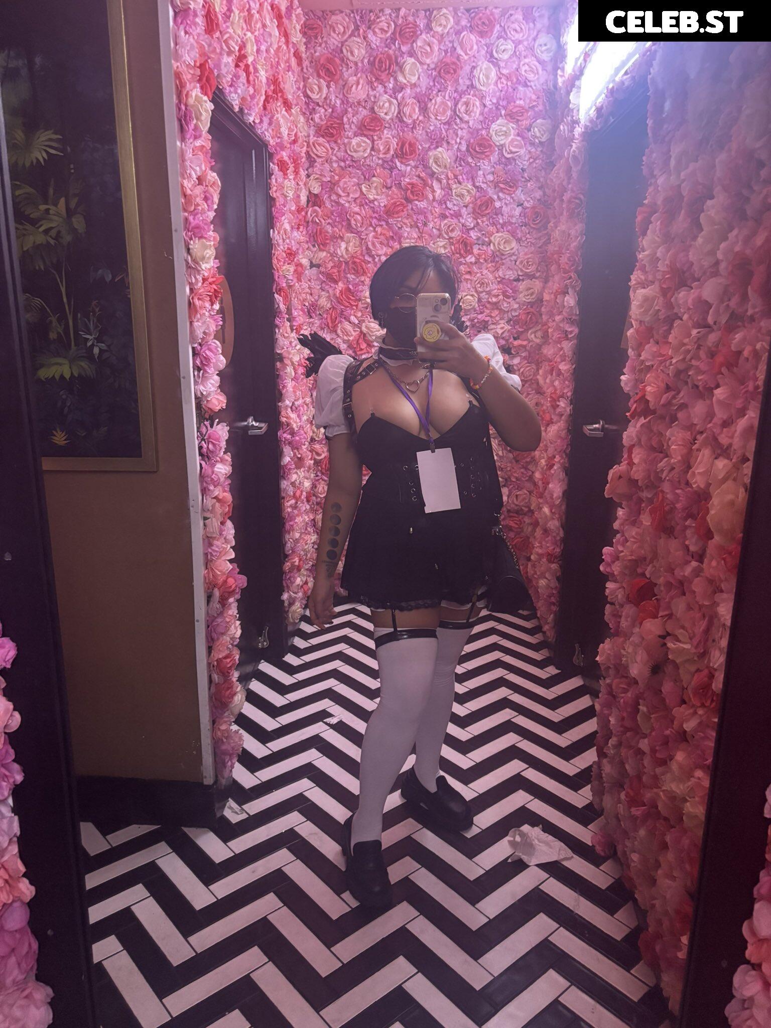 stickyyakii | tsukiyakii Image 12132343