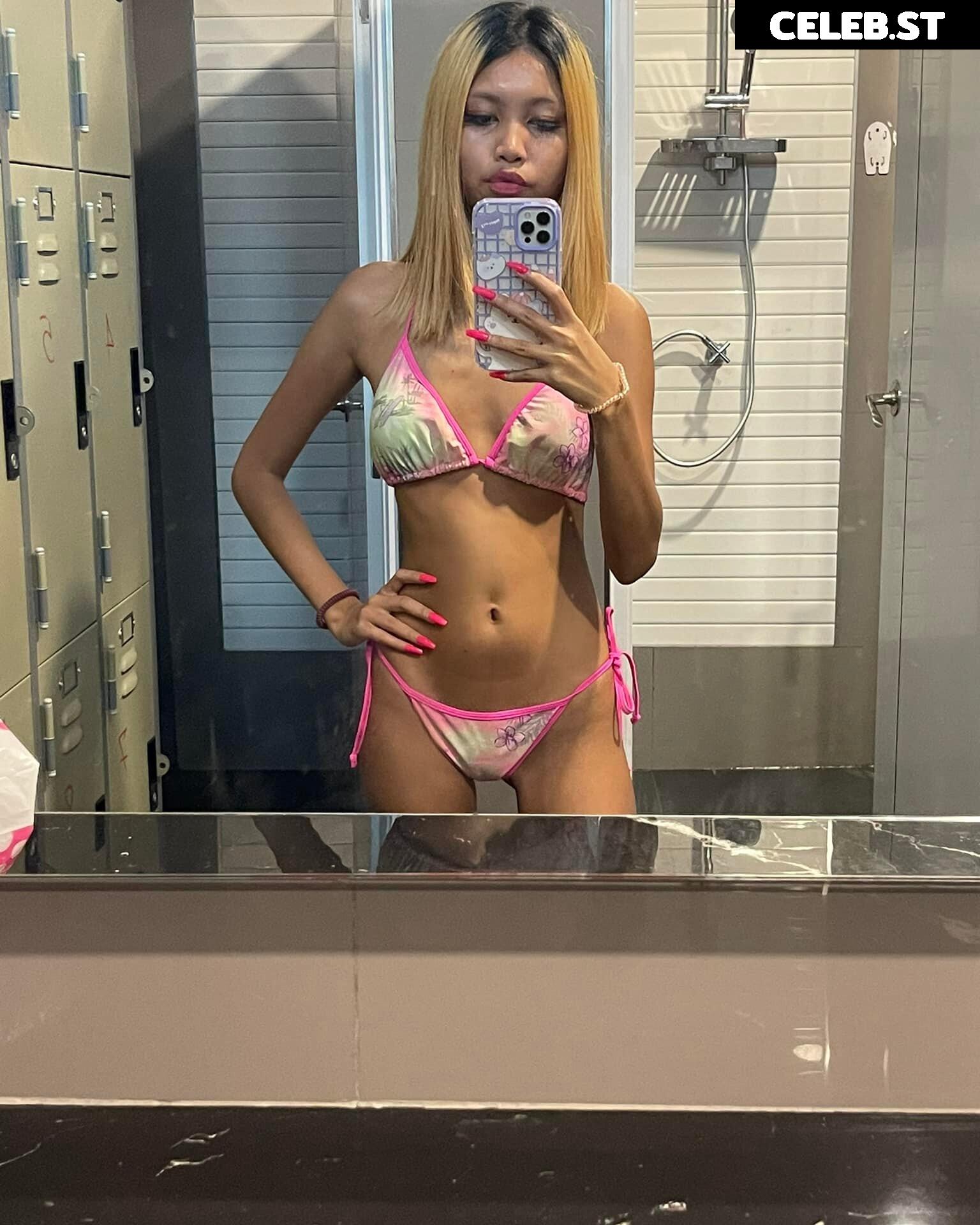 @prapapin_6047 / Prapapin Kaewlakhon Image 12104653