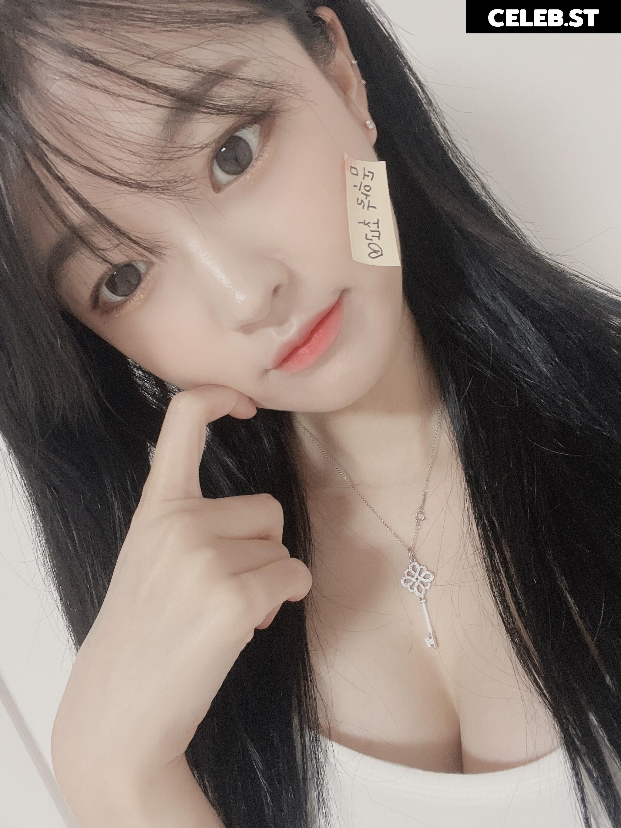 문월 Moonwol0614 Image 12107619