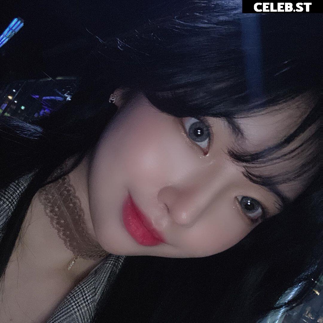 Se Yeon - lovely_._v Image 12102423