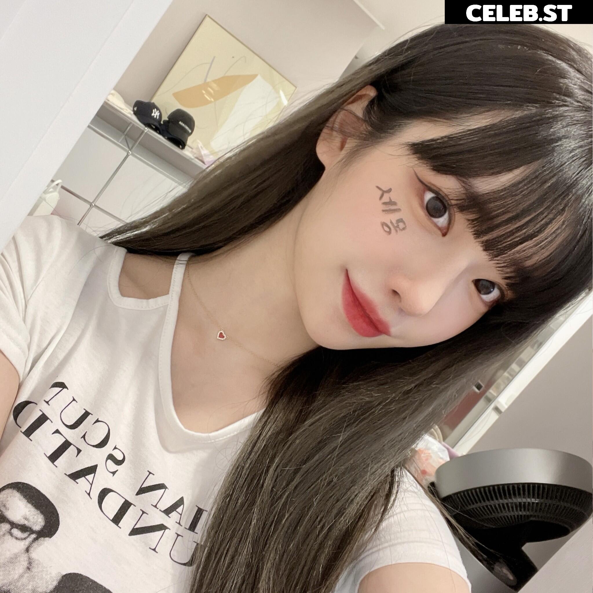 Se Yeon - lovely_._v Image 12102403