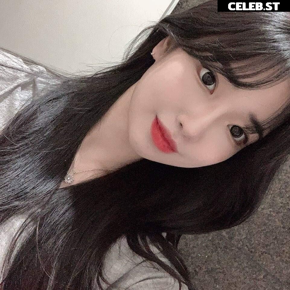 Se Yeon - lovely_._v Image 12102405
