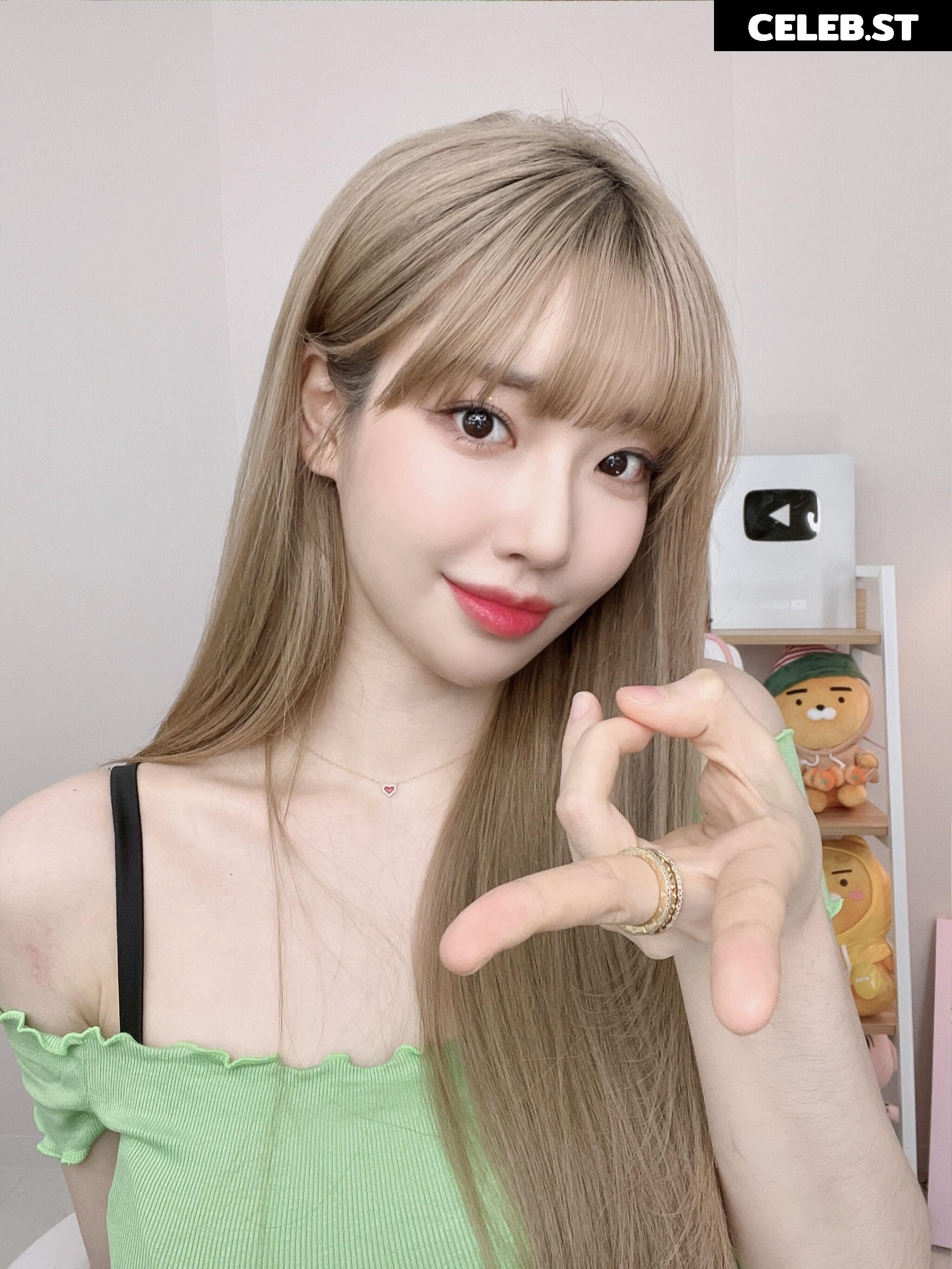Se Yeon - lovely_._v Image 12102389