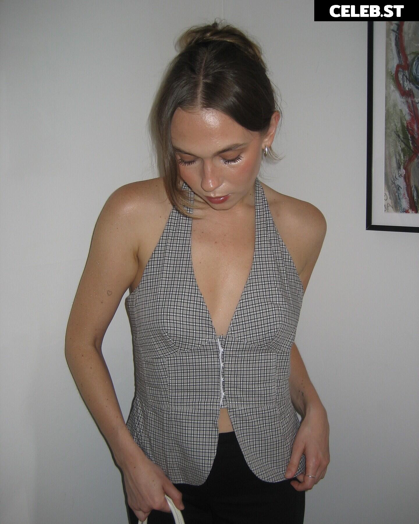 Veronika Slowikowska / veronika_iscool Image 12058488