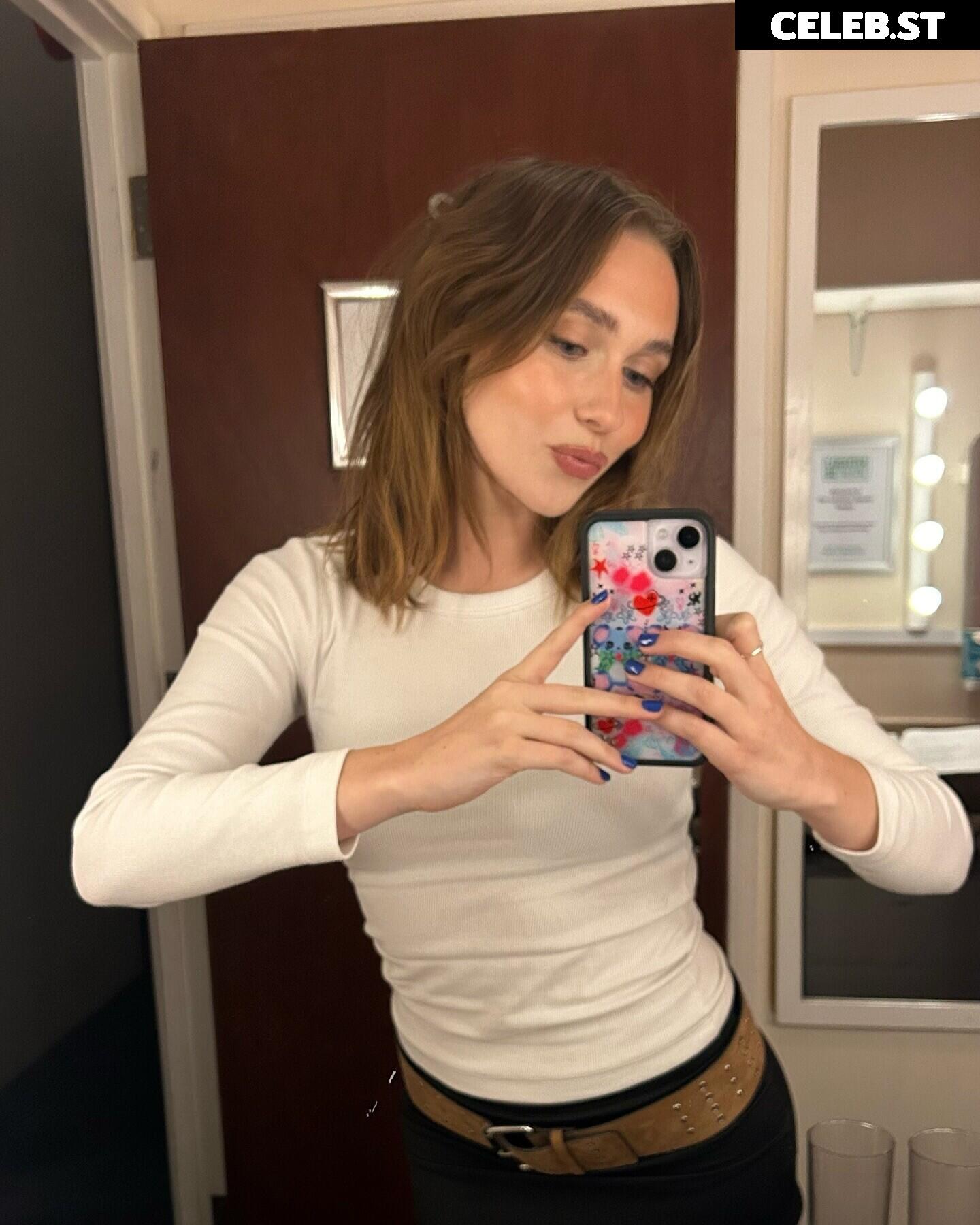 Veronika Slowikowska / veronika_iscool Image 12058478