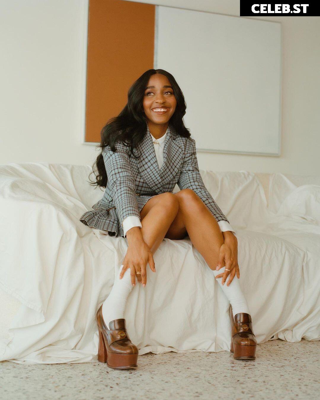 Ayo Edebiri Image 12058764