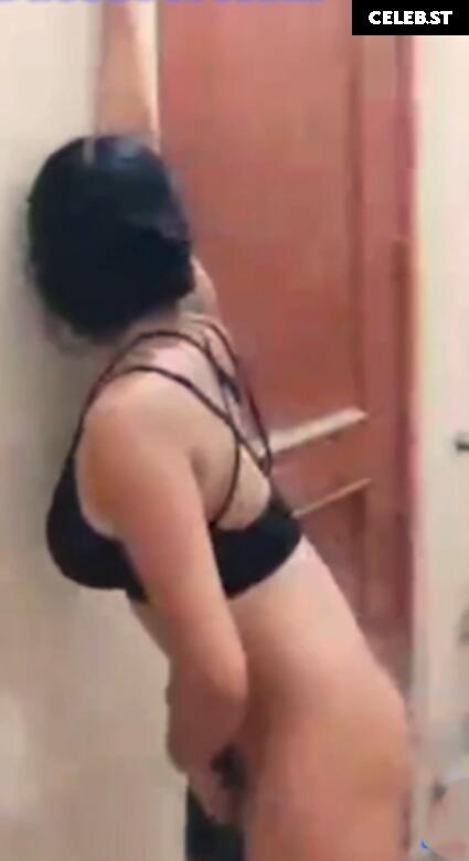 Ananya Sharma / Sia 121 tango Image 12054240