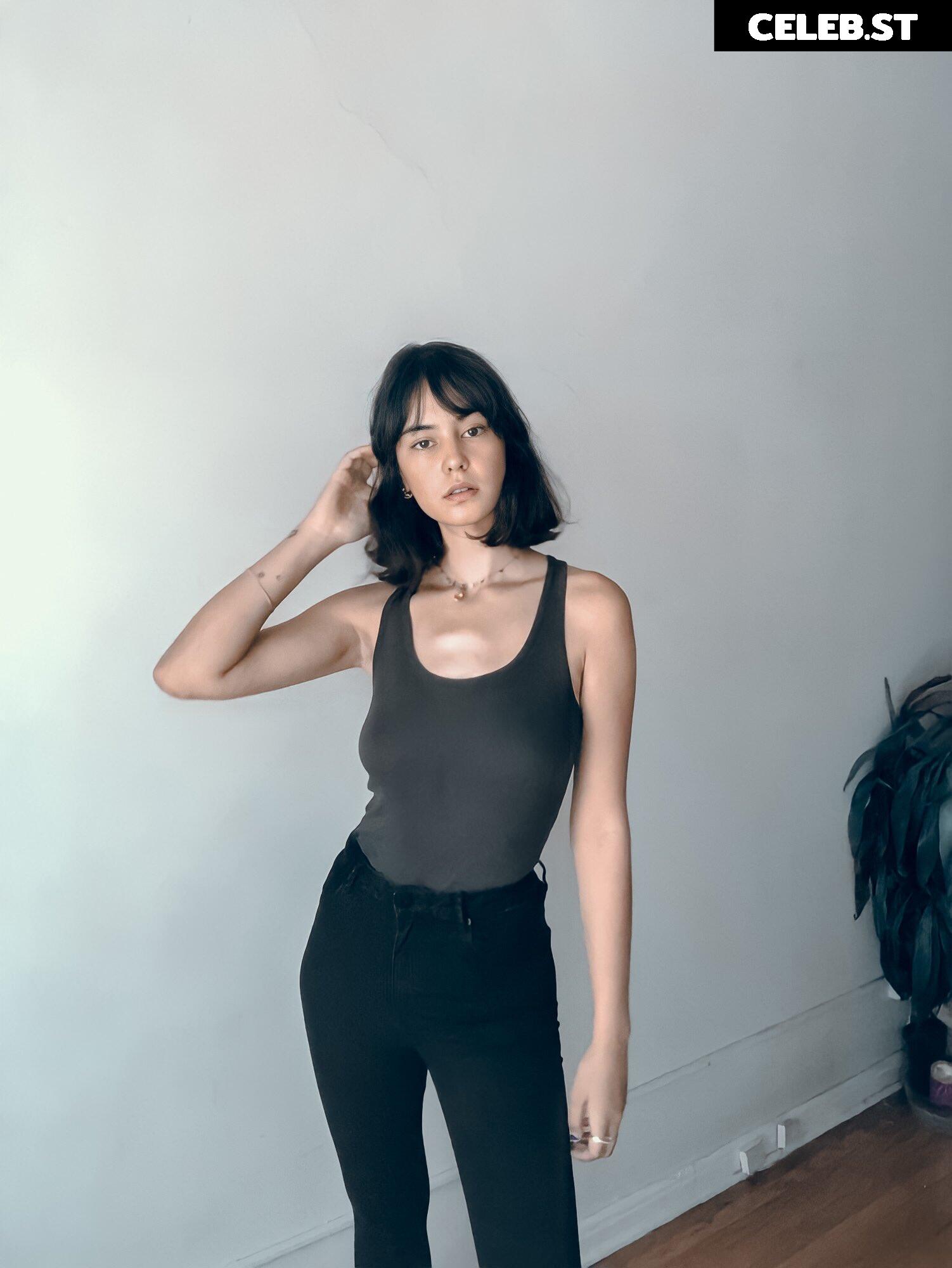 Courtney Eaton Image 12057871