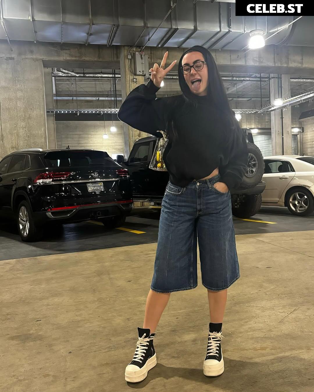 Kelcey Wright Image 12059540