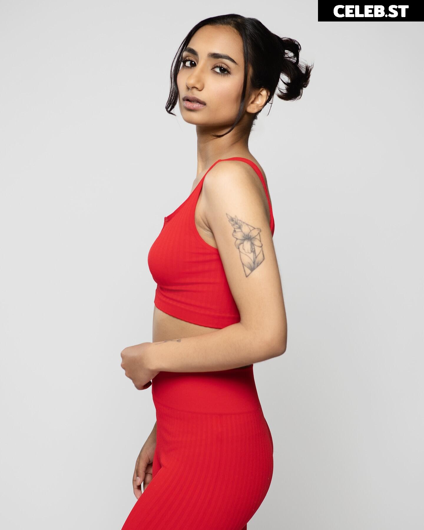 Shaghana Doyle | shagisabadword Image 12068694