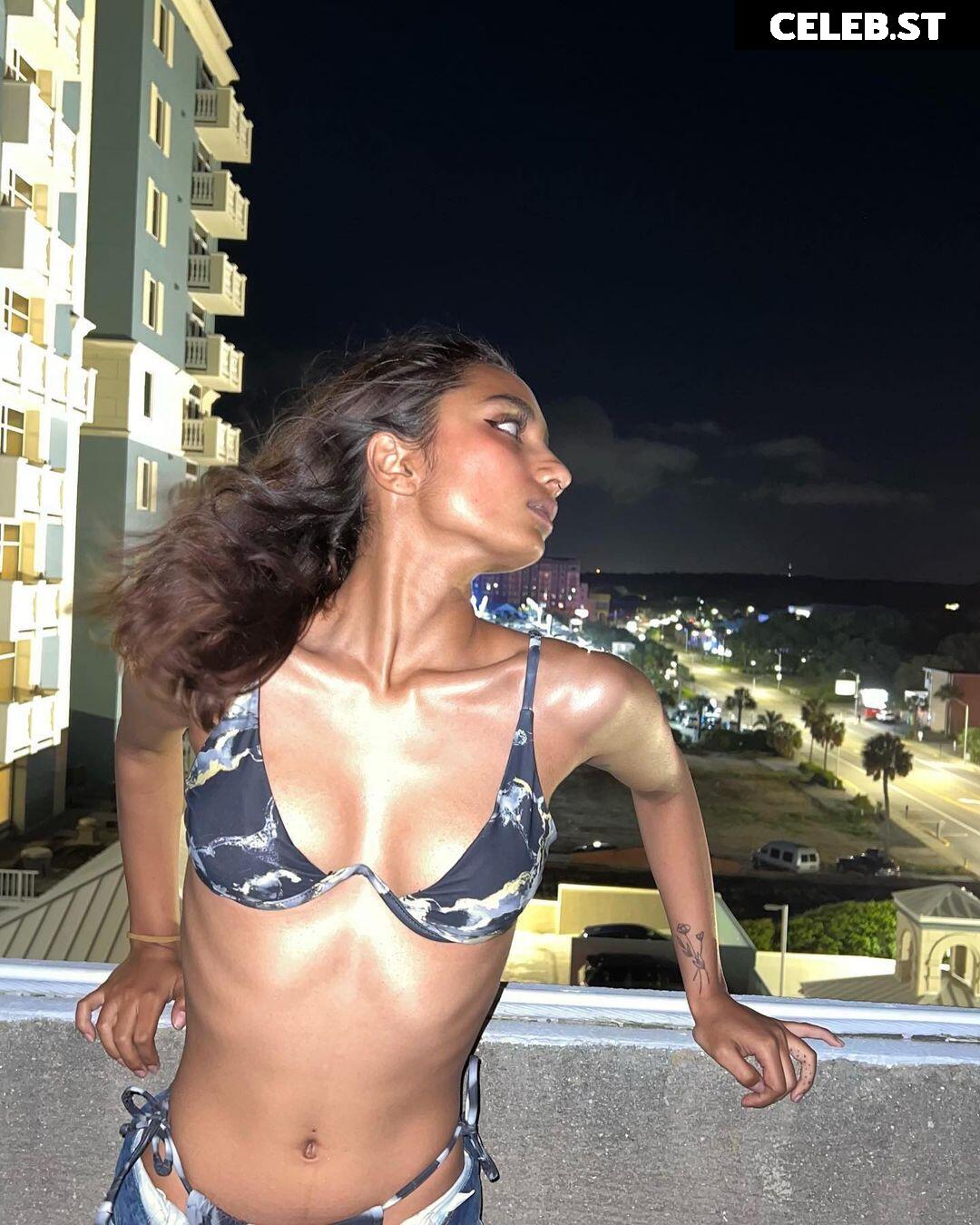 Shaghana Doyle | shagisabadword Image 12068661