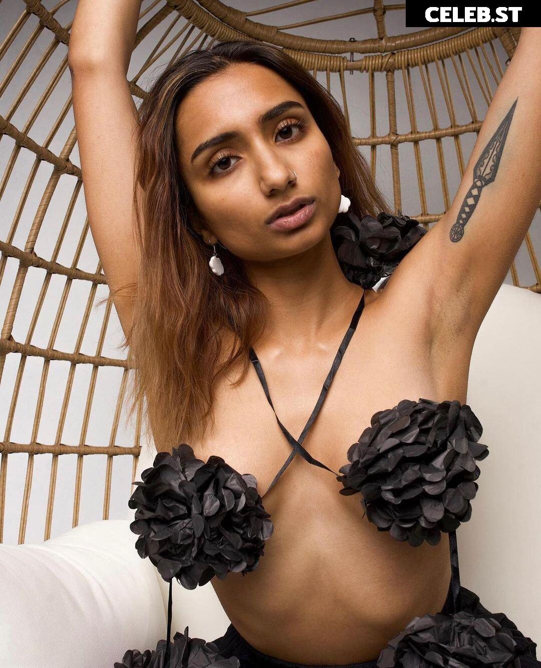 Shaghana Doyle | shagisabadword Image 12068665