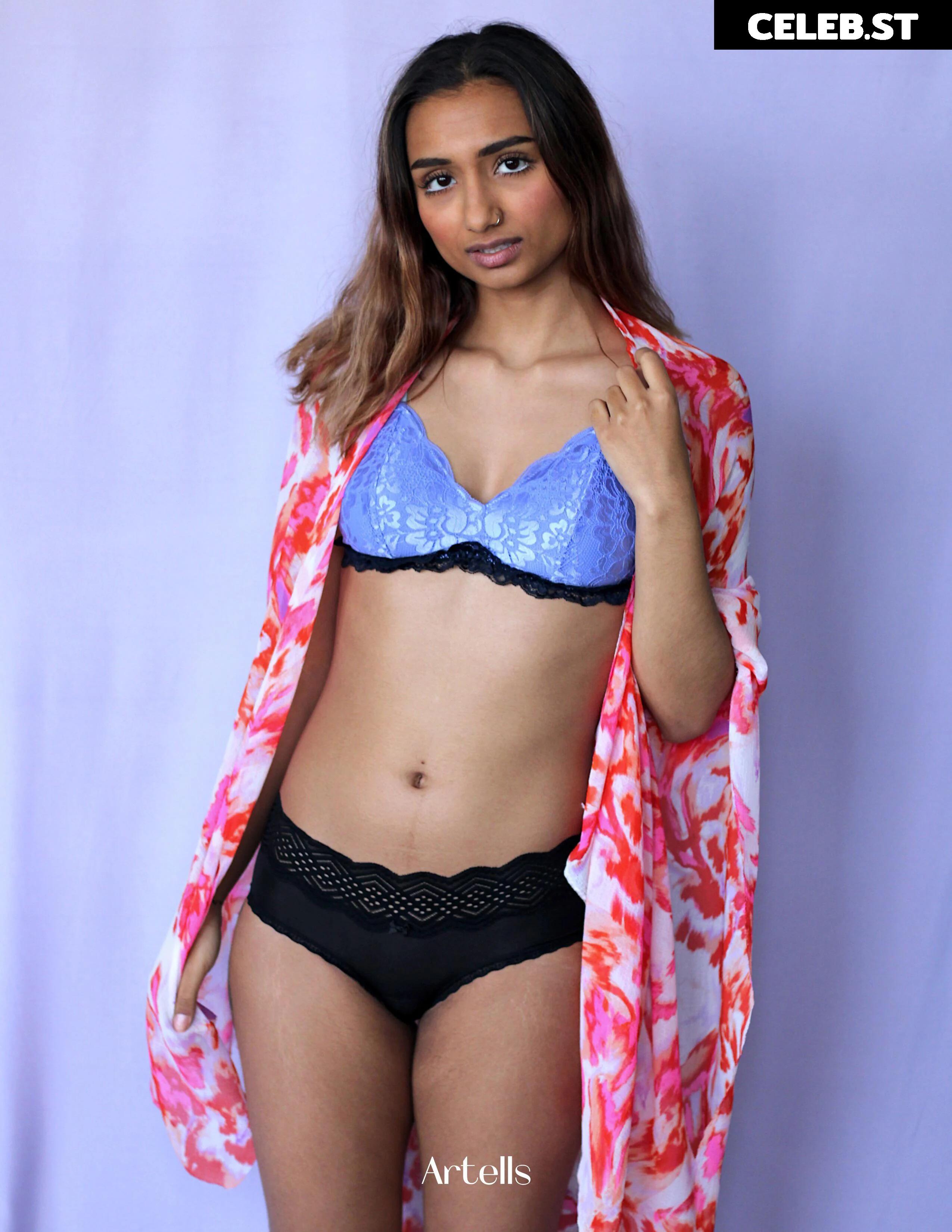 Shaghana Doyle | shagisabadword Image 12068668