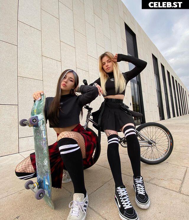 Caandyflip Image 12068178