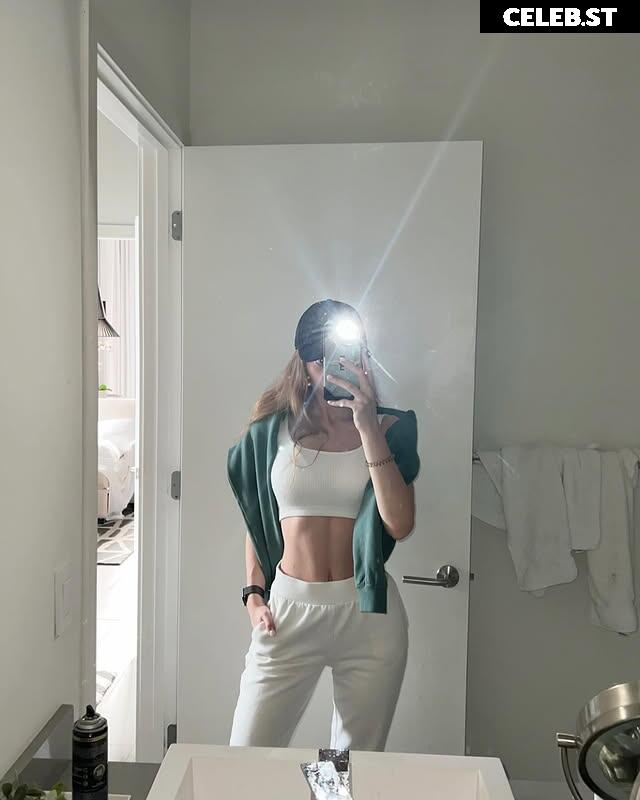 Mariia Hapii Image 12065167