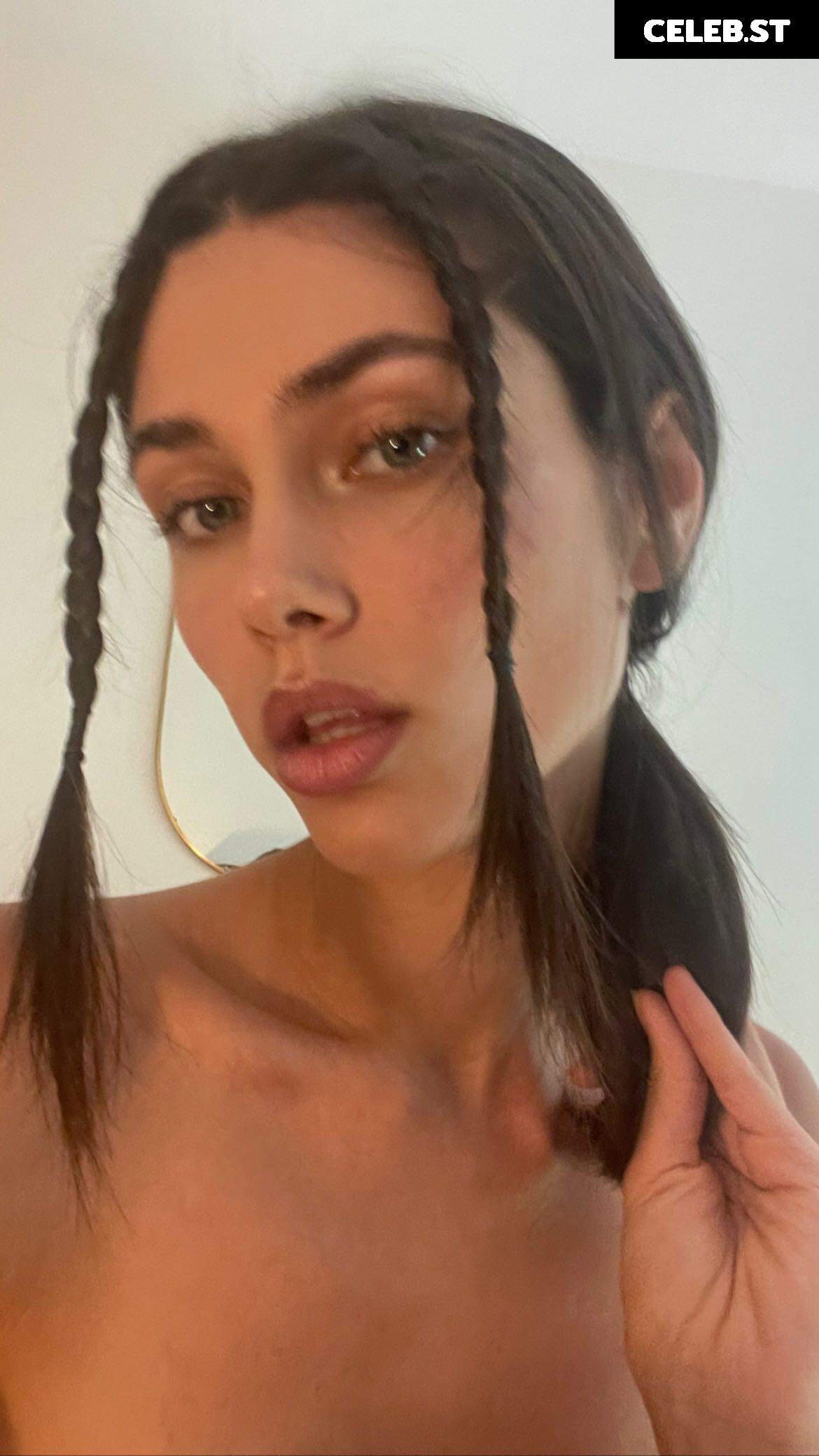 Victoria Bronova Image 12064924