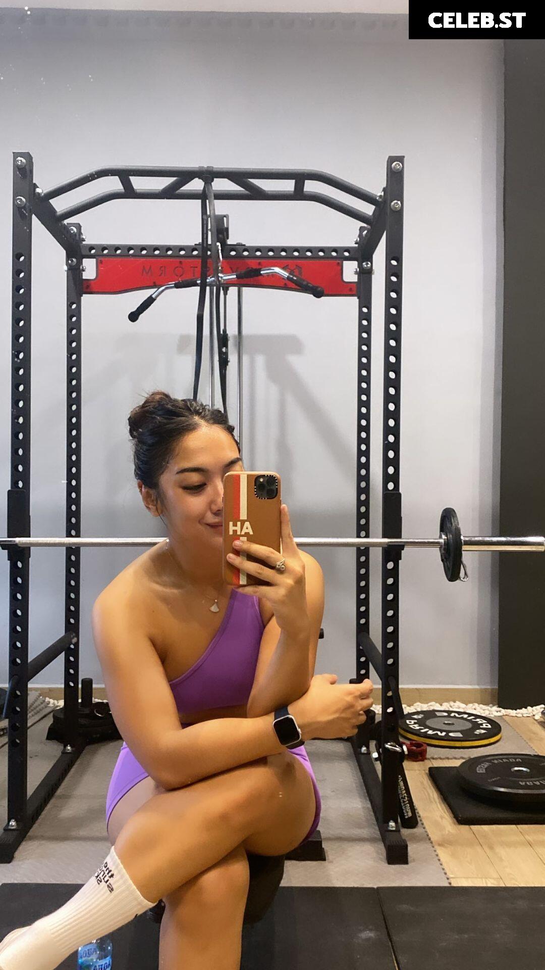 Anindita hidayat Image 12064186