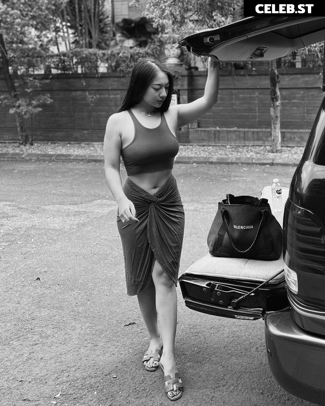 Anindita hidayat Image 12064320