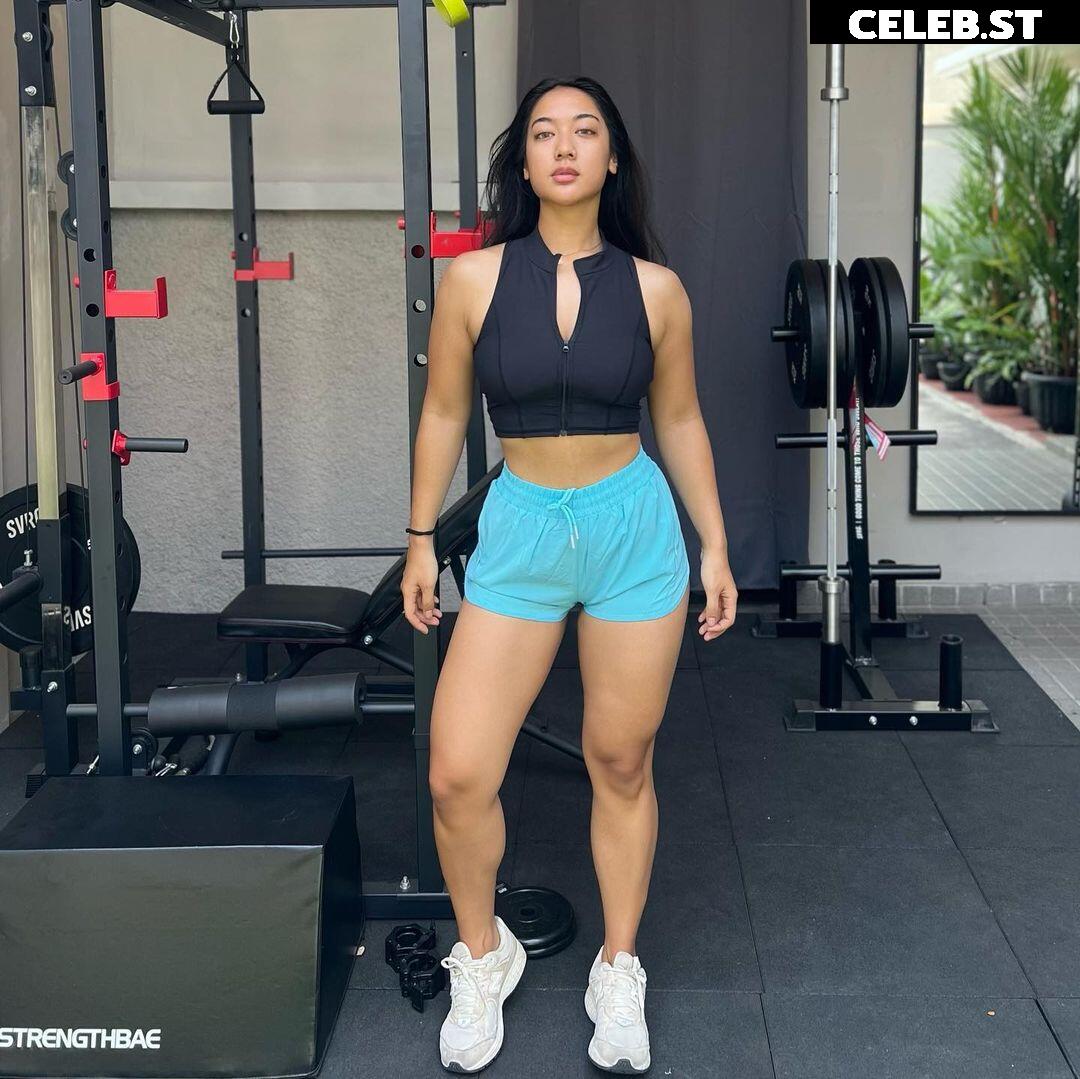 Anindita hidayat Image 12064310
