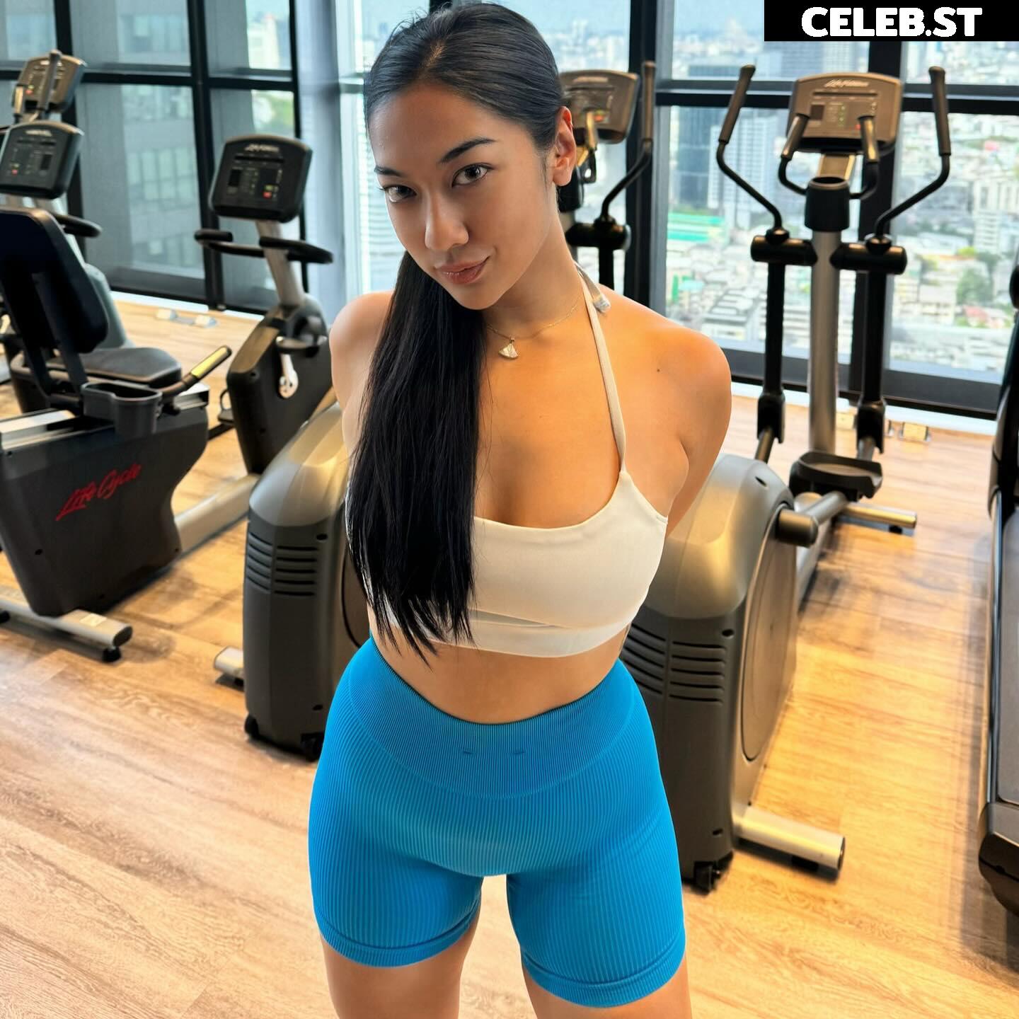 Anindita hidayat Image 12064330
