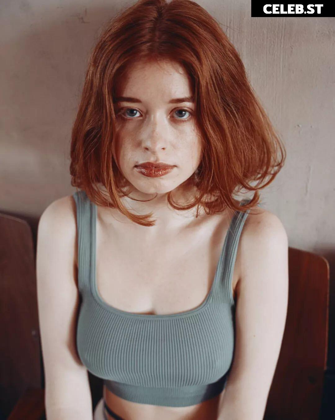 Sophie.srm Image 12067891