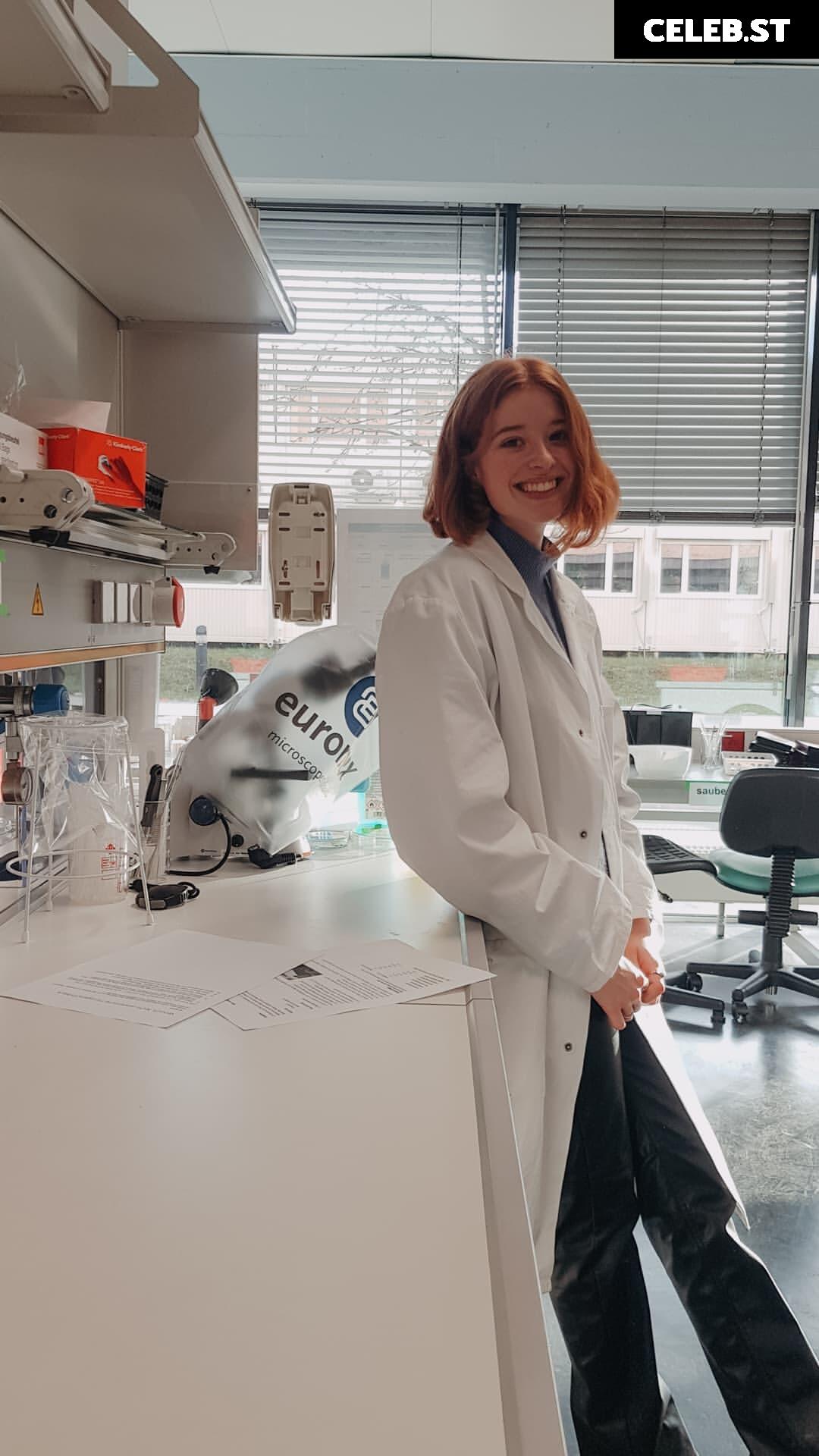 Sophie.srm Image 12067803