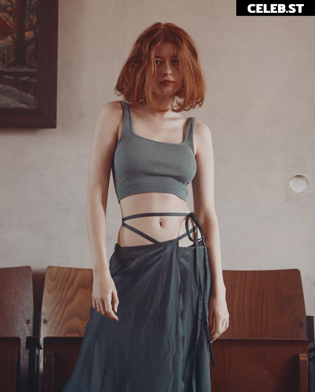 Sophie.srm Image 12067862