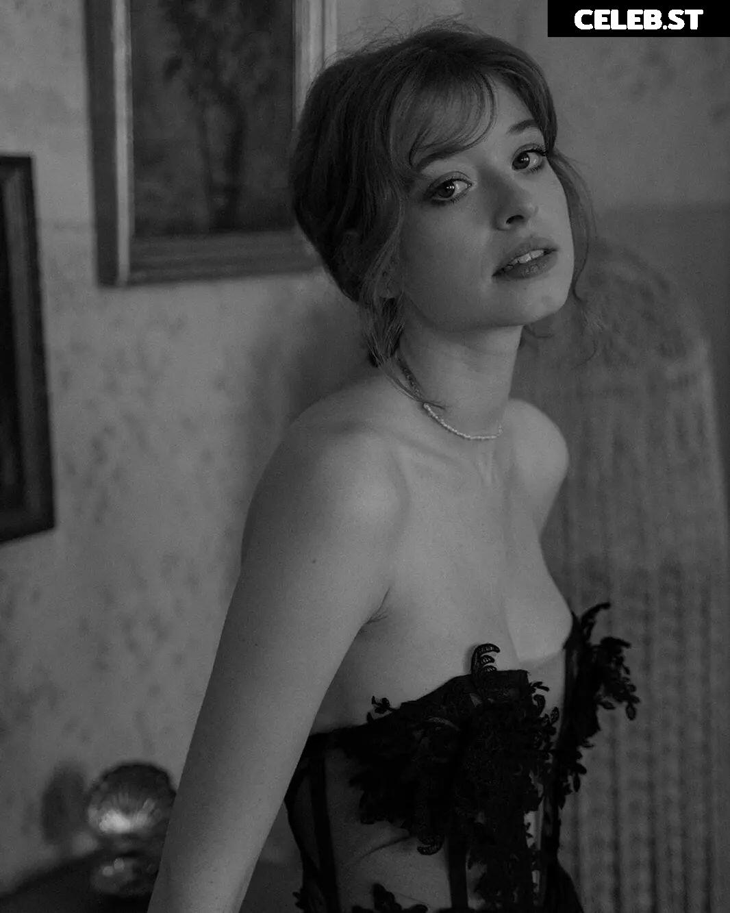 Sophie.srm Image 12067735