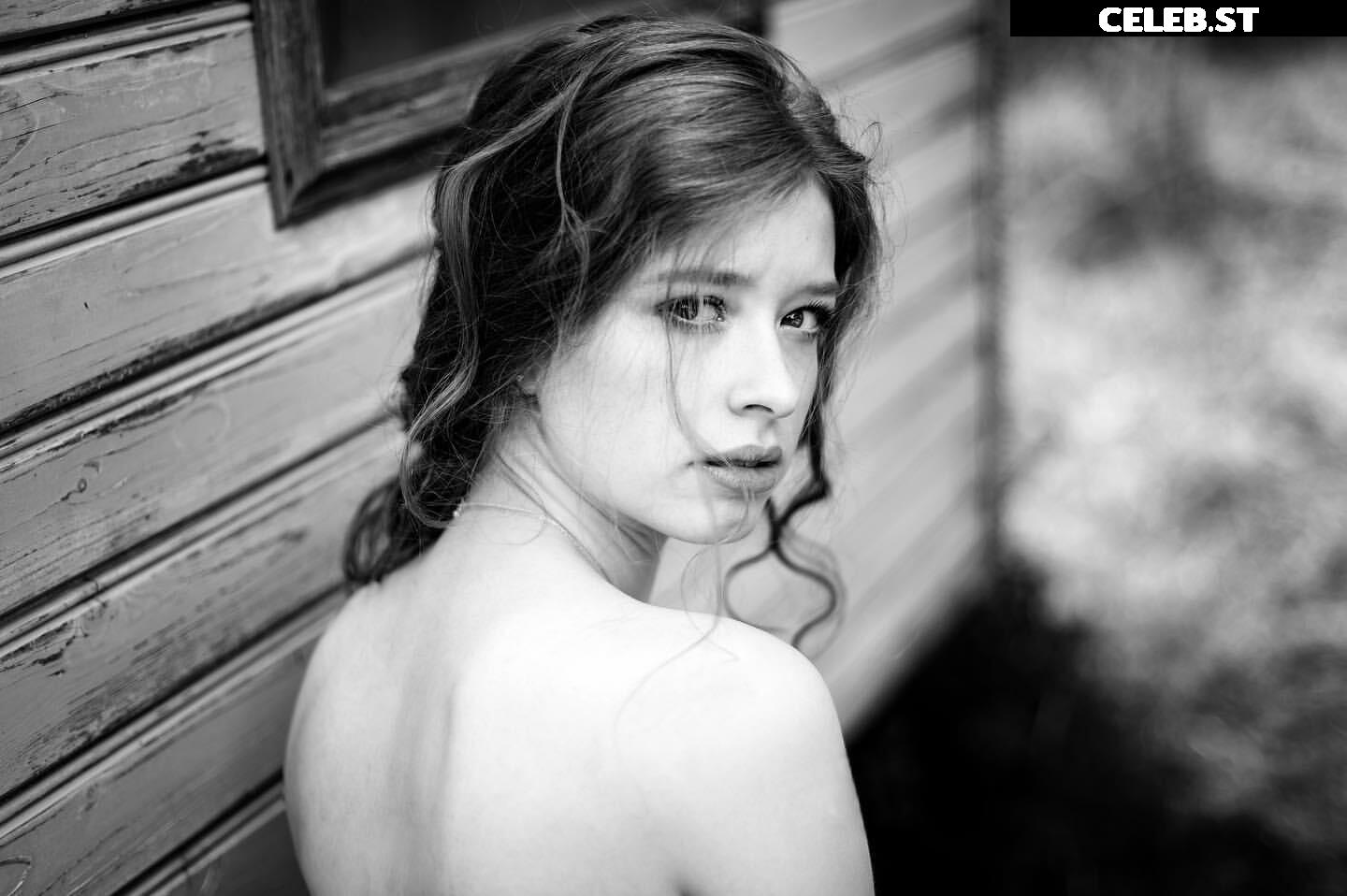 Sophie.srm Image 12067751