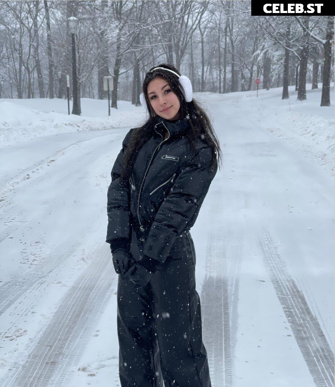 Victoria Maria Alvarez / @_torialvarez Image 12067250