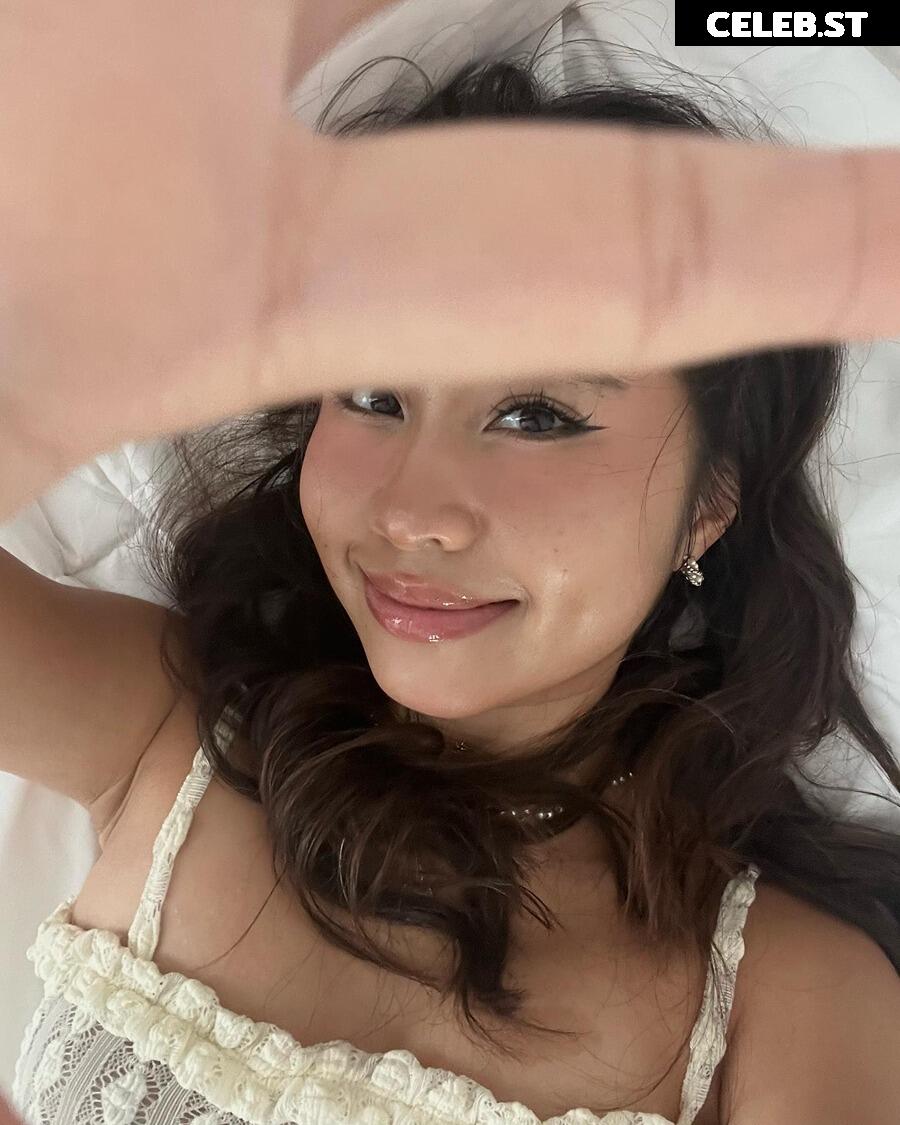 Shaina Cha / @shaina_cha_ Image 12066114