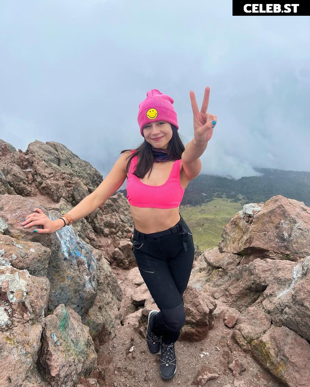 Ana Karina Saenz | soyanasaenz Image 12060993