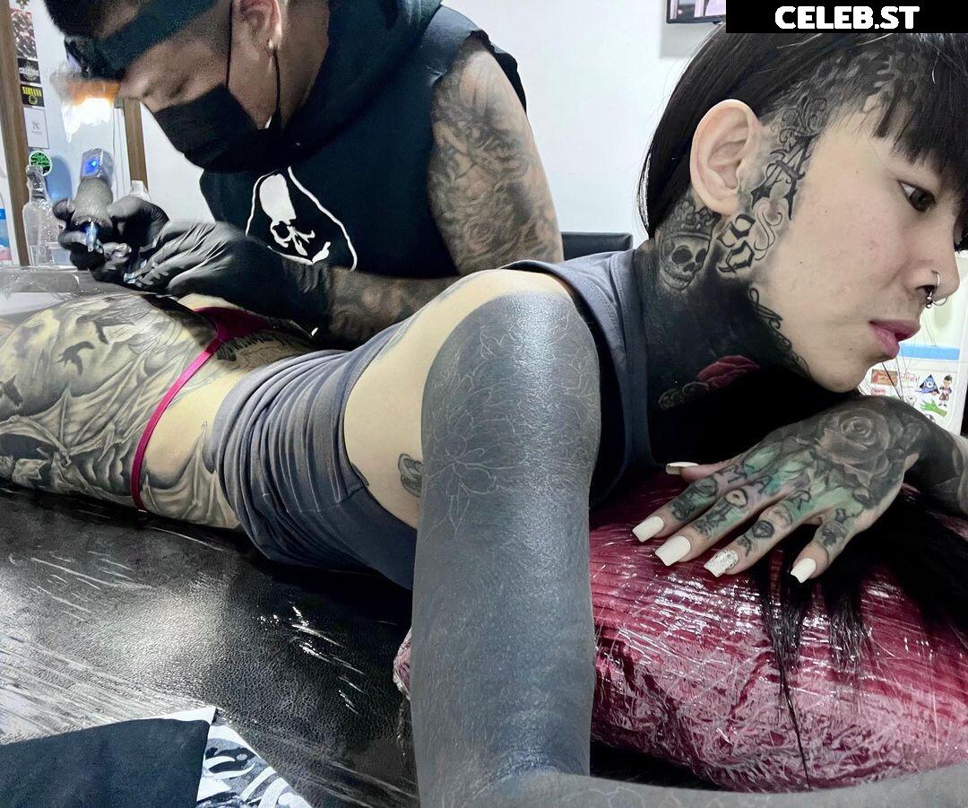 Angelie Pench / tatted_pench Image 12060429