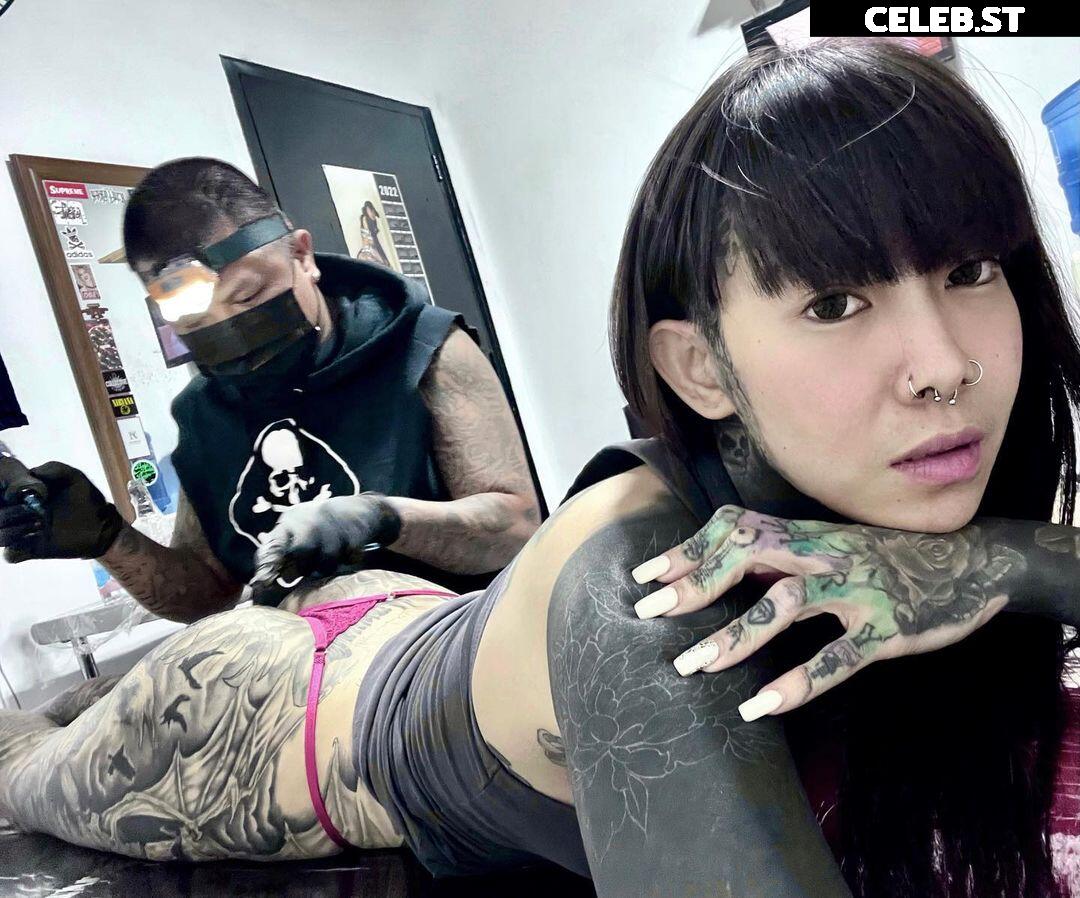 Angelie Pench / tatted_pench Image 12060432