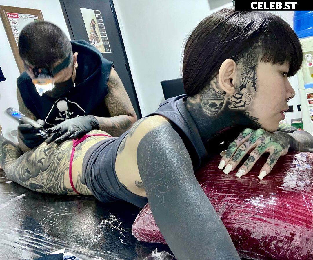Angelie Pench / tatted_pench Image 12060430