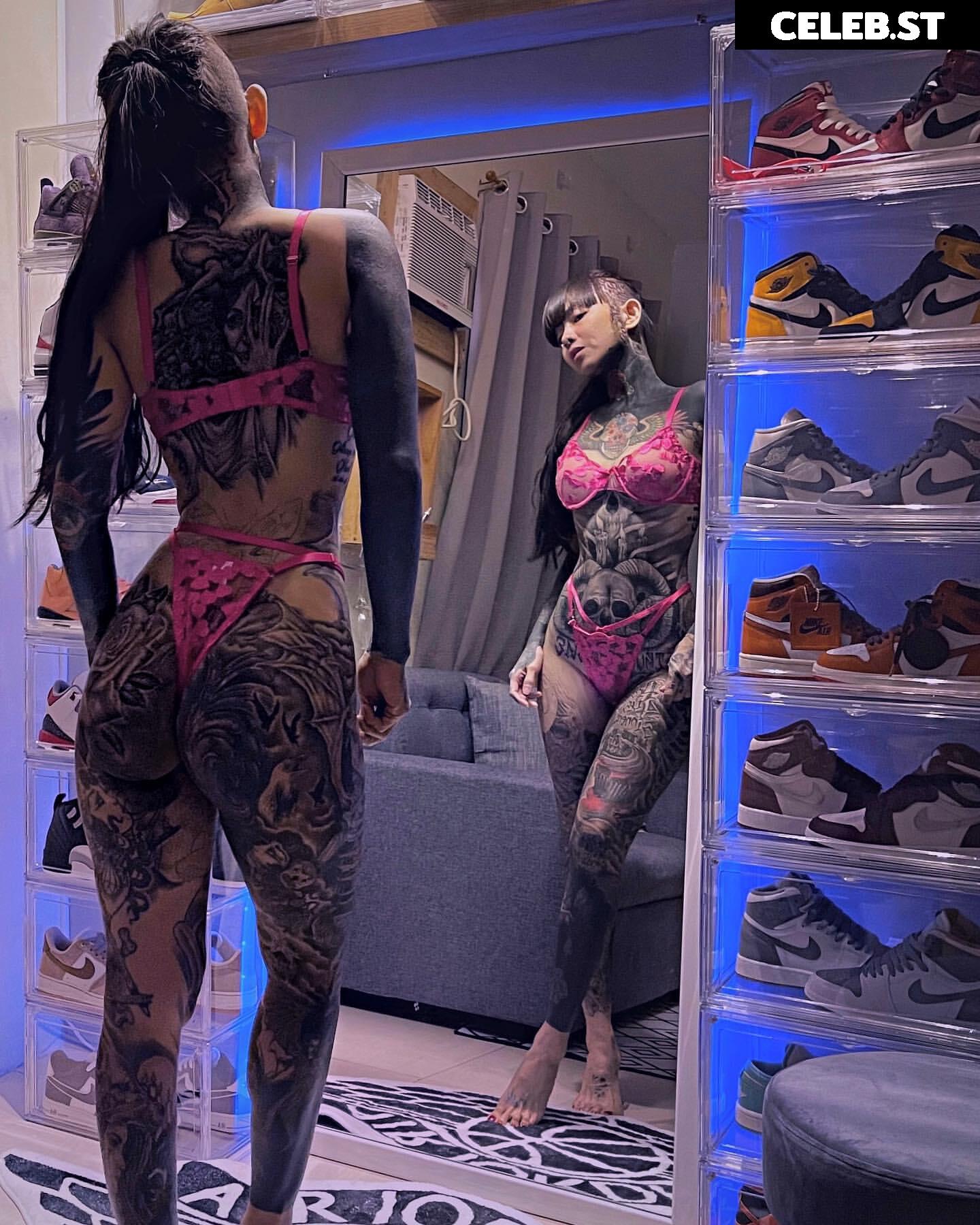 Angelie Pench / tatted_pench Image 12060461