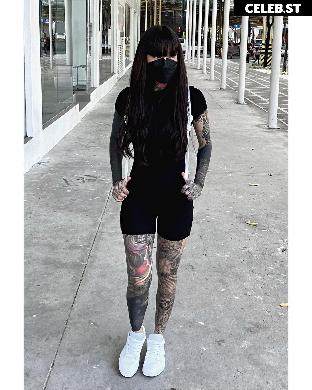Angelie Pench / tatted_pench Image 12060458
