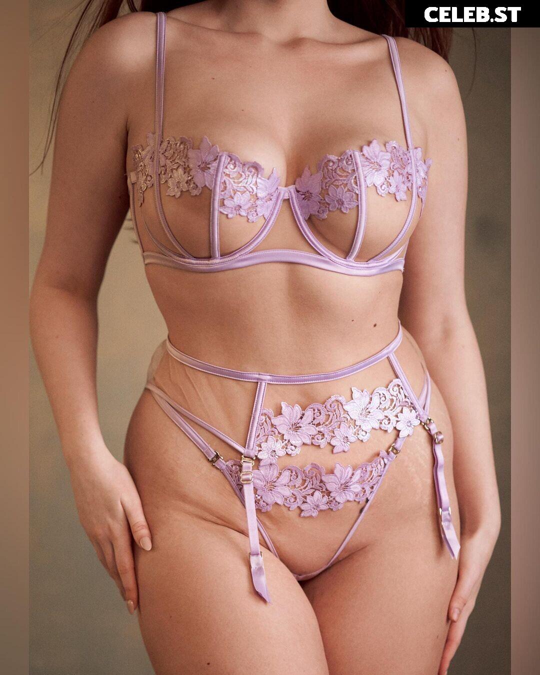 Erin Marley Klay /  erinmarleyklay Image 12060138