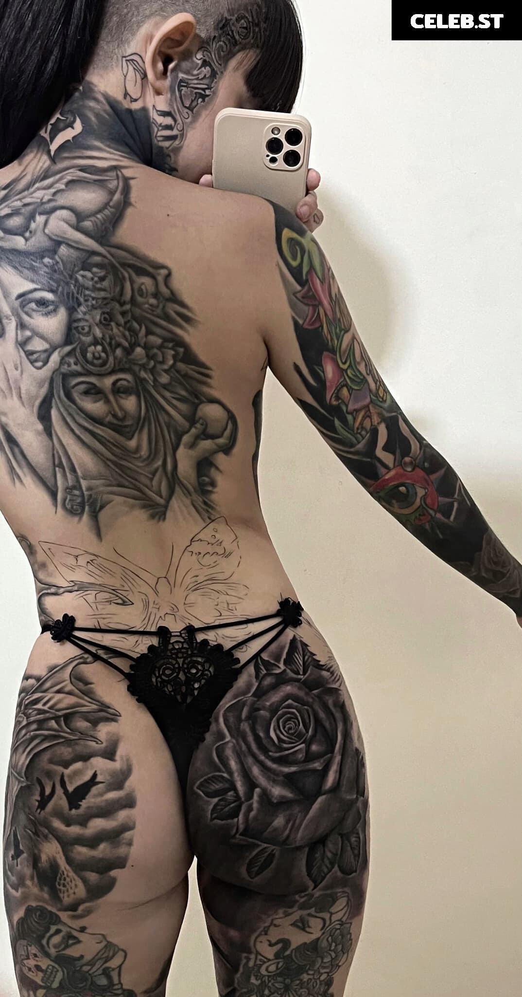 Angelie Pench / tatted_pench Image 12060393